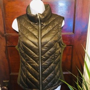 Love Tree Olive Green Down Puffer Vest